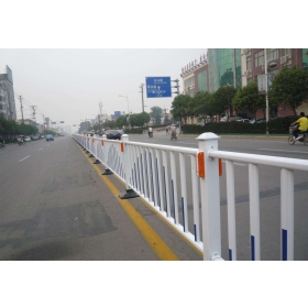 东营市市政道路护栏工程